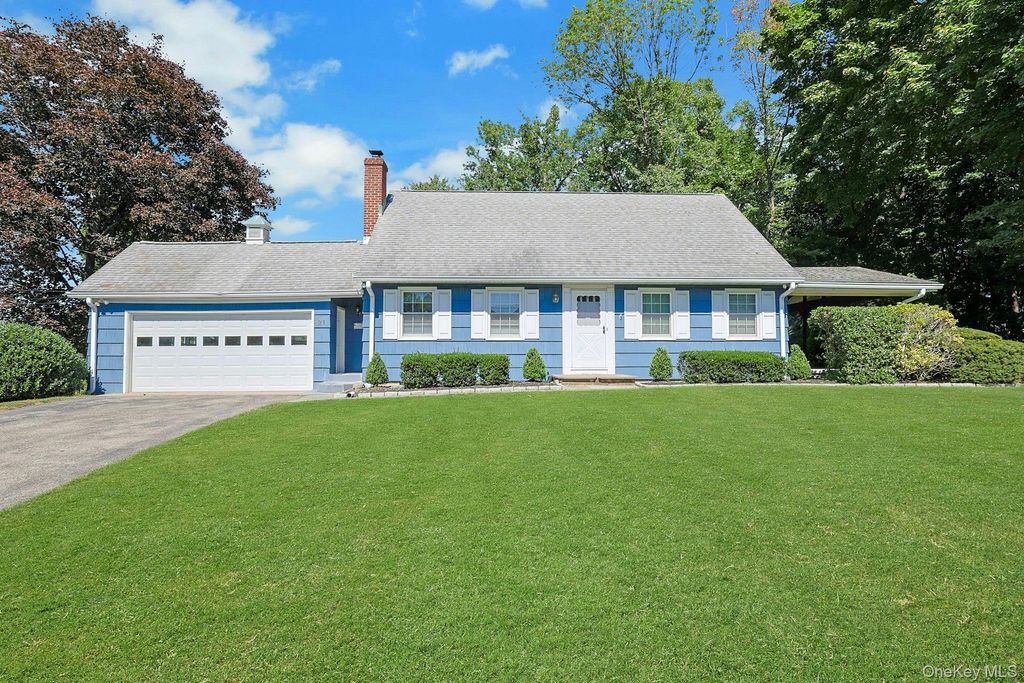 21 Elm Street E, Valhalla, NY 10595 — exterior