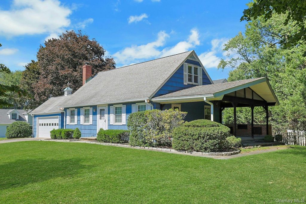 21 Elm Street E, Valhalla, NY 10595 — photo 3