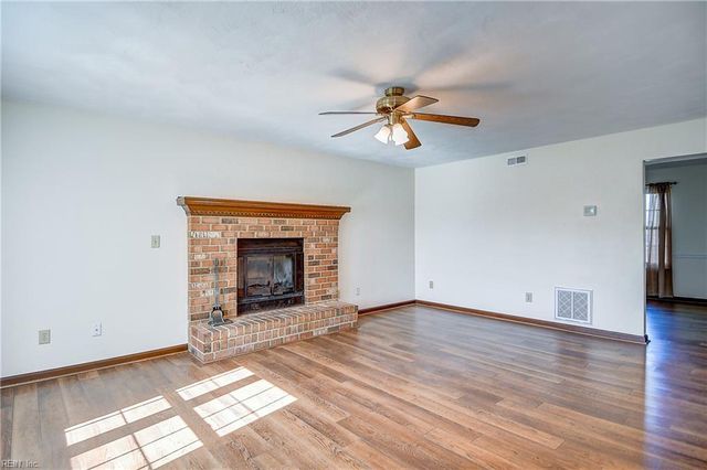 1504 Coatbridge CT, Virginia Beach, VA 23464