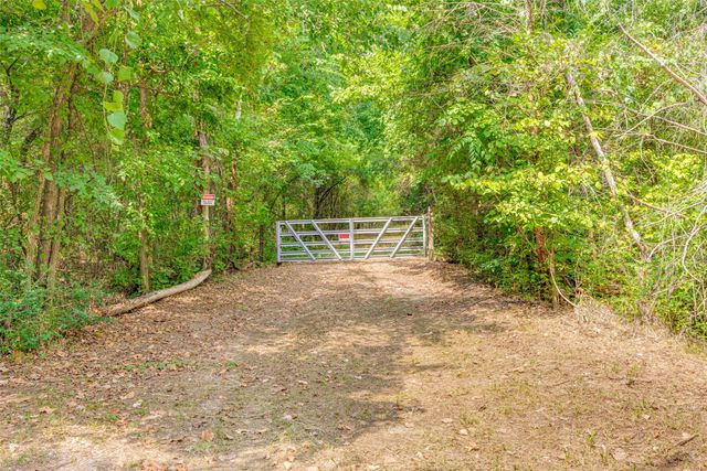 1549 Starr Road, Denison, TX 75021