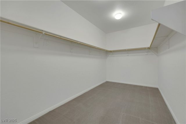 5713 Silver Cascade Avenue, Las Vegas, NV 89131