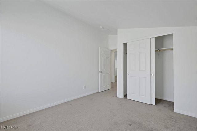 5713 Silver Cascade Avenue, Las Vegas, NV 89131