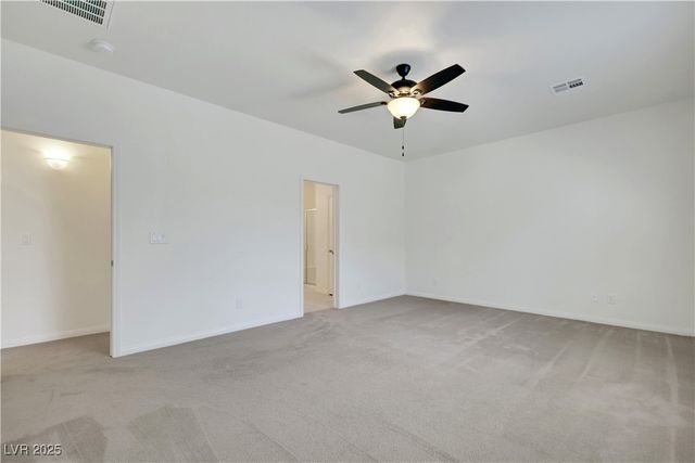 5713 Silver Cascade Avenue, Las Vegas, NV 89131