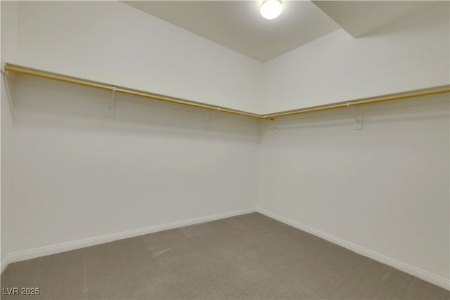 5713 Silver Cascade Avenue, Las Vegas, NV 89131