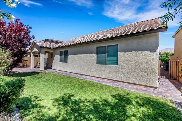 5713 Silver Cascade Avenue, Las Vegas, NV 89131