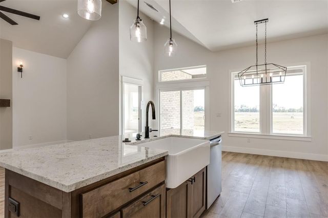 2216 SW 160th Street, Oklahoma City, OK 73170