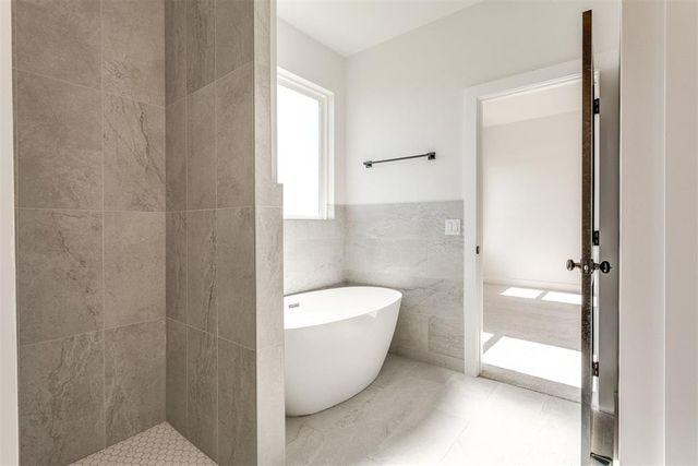 2216 SW 160th Street, Oklahoma City, OK 73170