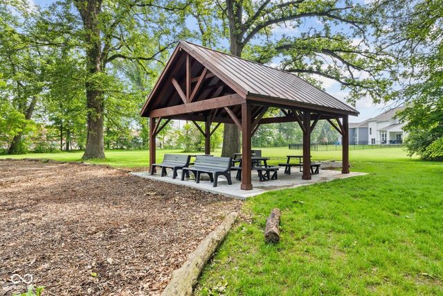 5420 Aspen Wood Lane, Indianapolis, IN 46239