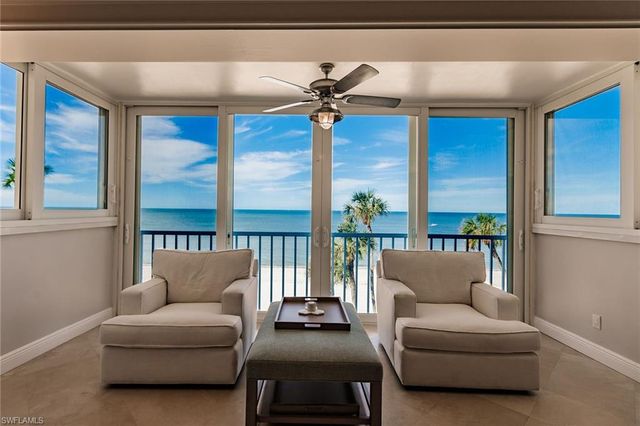 2885 Gulf Shore BLVD N 302, Naples, FL 34103