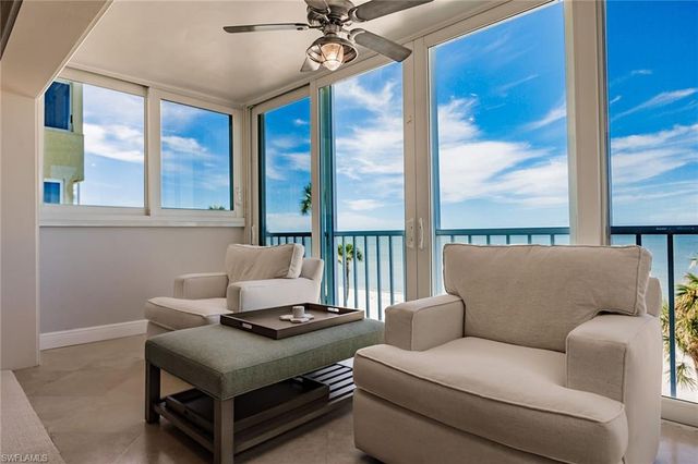 2885 Gulf Shore BLVD N 302, Naples, FL 34103