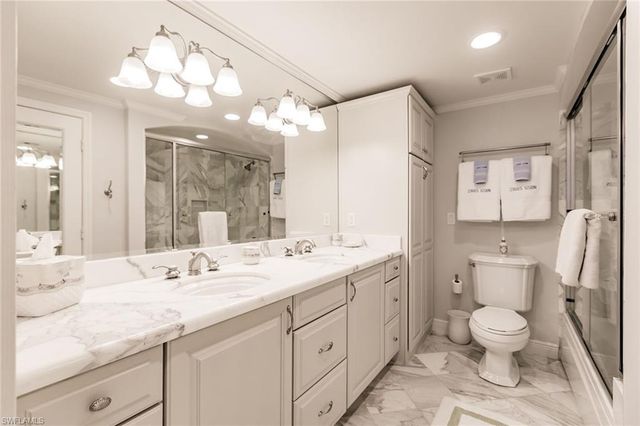 2885 Gulf Shore BLVD N 302, Naples, FL 34103