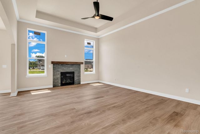 4172 Blossom Drive, Sterling Heights, MI 48314