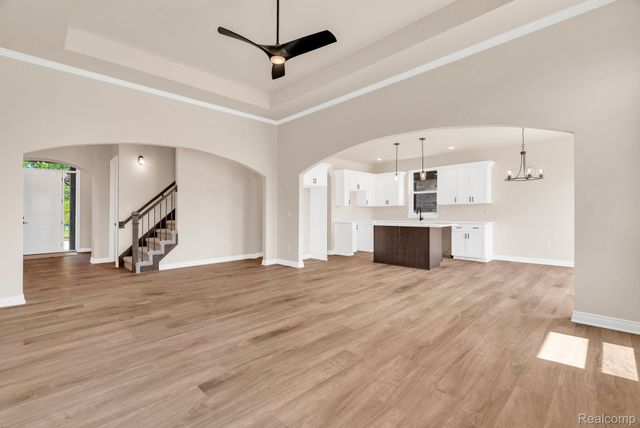 4172 Blossom Drive, Sterling Heights, MI 48314