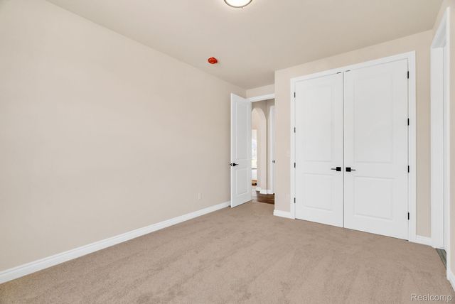 4172 Blossom Drive, Sterling Heights, MI 48314