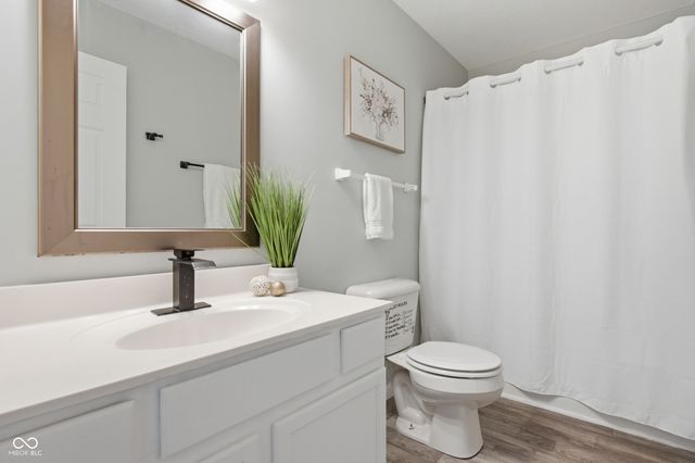 9923 Deering Street, Fishers, IN 46037