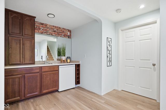 9923 Deering Street, Fishers, IN 46037