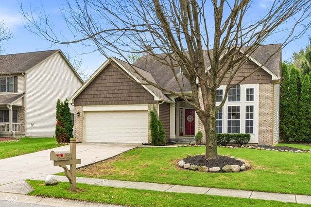 9923 Deering Street, Fishers, IN 46037