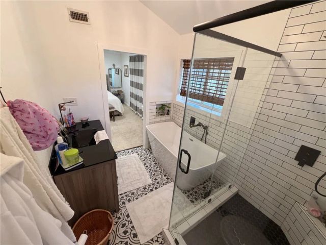 2726 Concord, Santa Ana, CA 92705