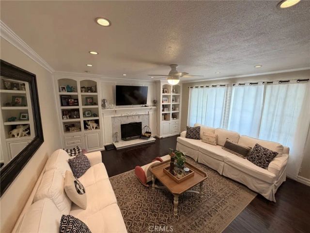 2726 Concord, Santa Ana, CA 92705