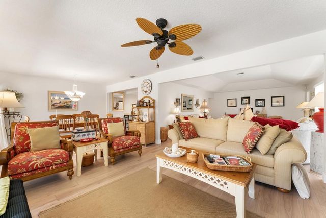 108 Pegasus Drive, Jupiter, FL 33477