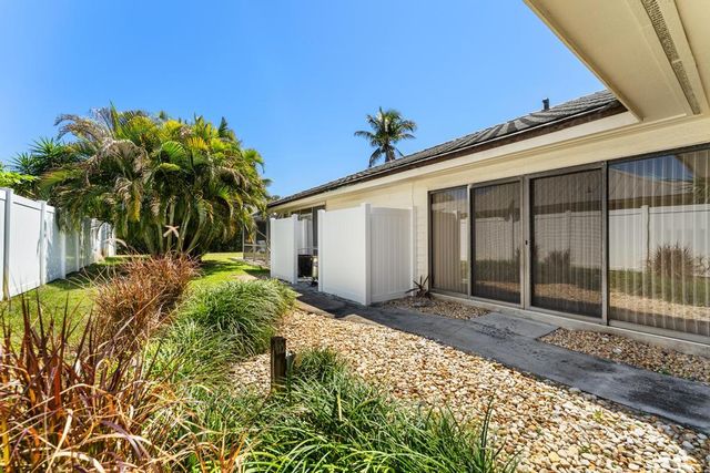 108 Pegasus Drive, Jupiter, FL 33477