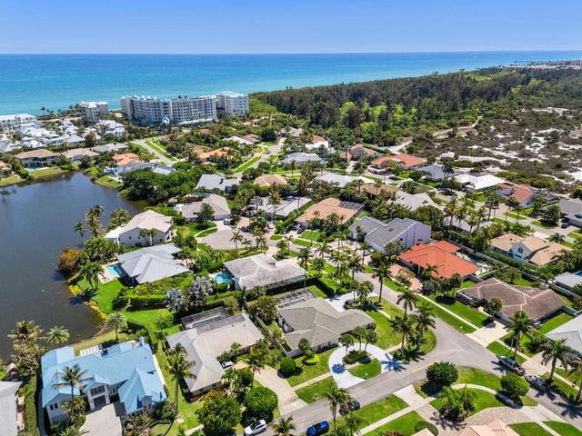 108 Pegasus Drive, Jupiter, FL 33477