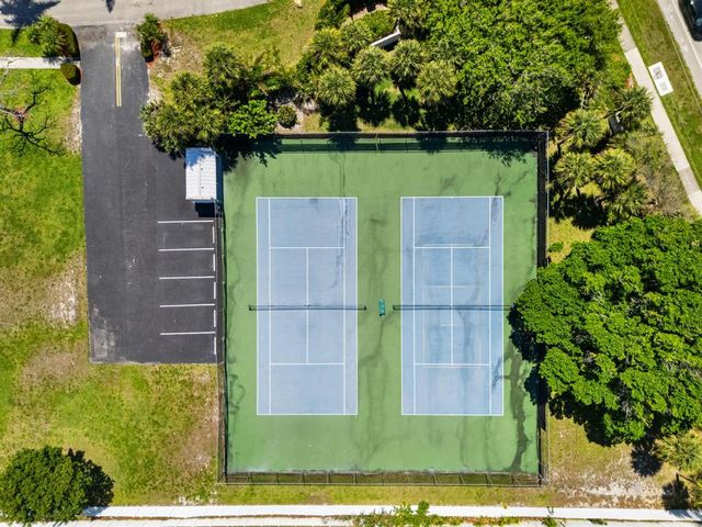 108 Pegasus Drive, Jupiter, FL 33477