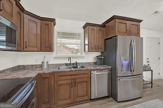 210 Madison Drive SW, Calhoun, GA 30701