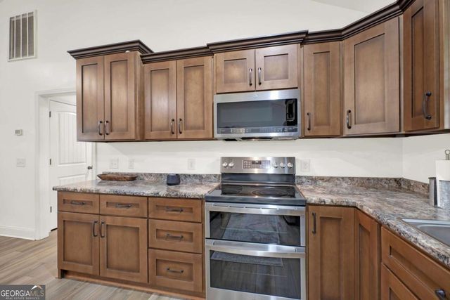 210 Madison Drive SW, Calhoun, GA 30701