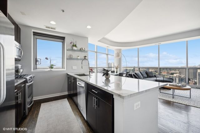 303 W OHIO Street 3107, Chicago, IL 60610