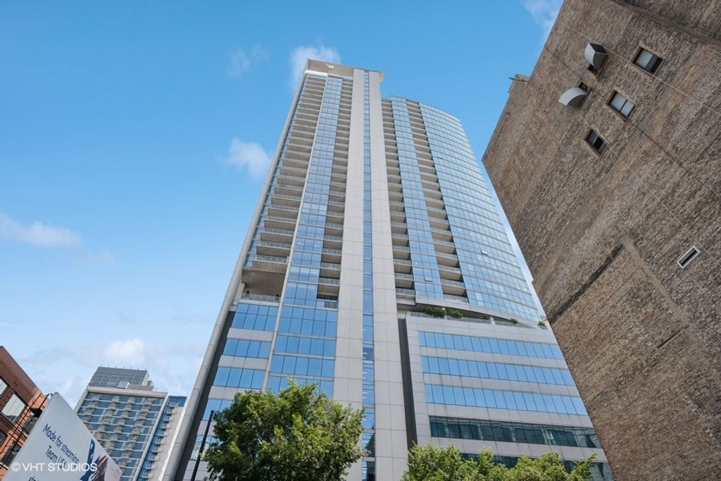 303 W OHIO Street 3107, Chicago, IL 60610