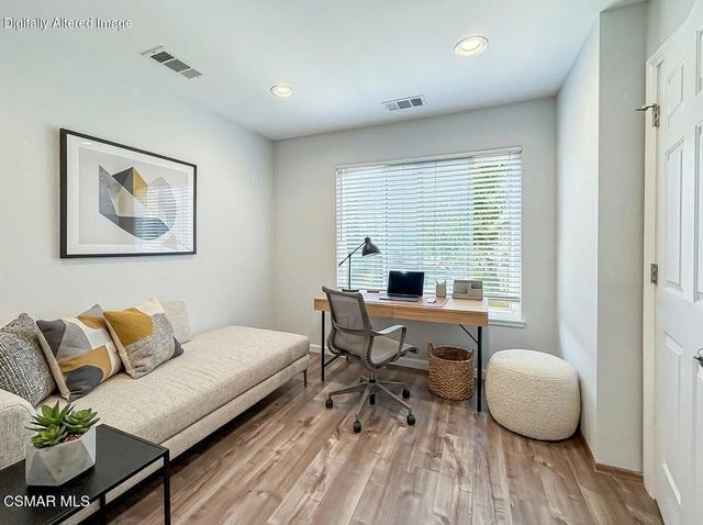 7050 Shoup Avenue 178, Canoga Park, CA 91303