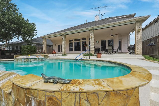 12516 Lake Vista Drive, Willis, TX 77318