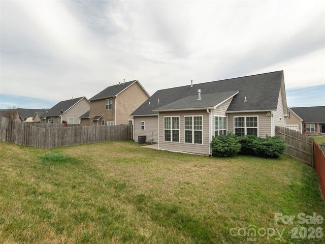 83 E Swift Creek Road, Fletcher, NC 28732