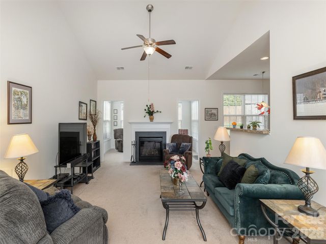 83 E Swift Creek Road, Fletcher, NC 28732