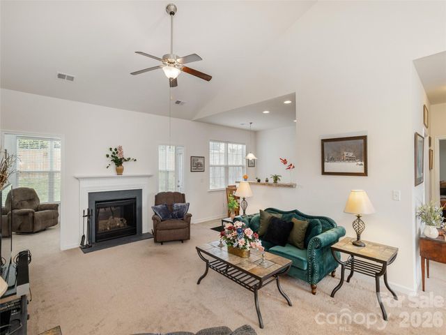 83 E Swift Creek Road, Fletcher, NC 28732