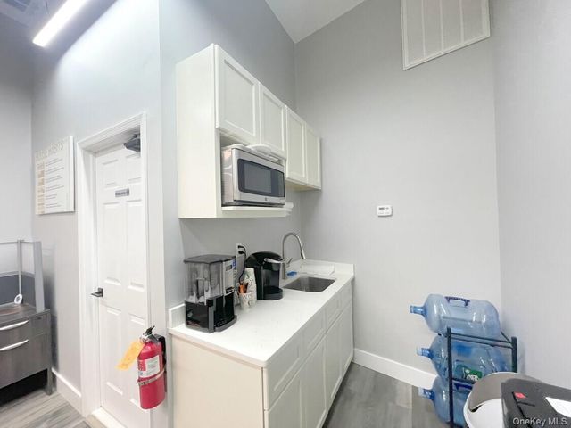 520 West Nyack Road 3, West Nyack, NY 10994