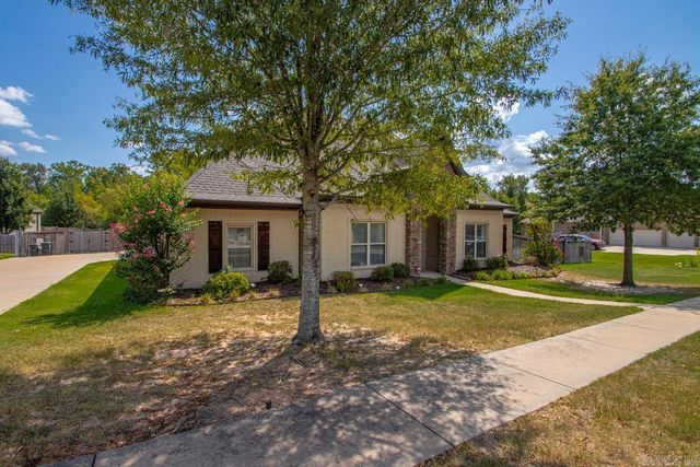 9016 Naples Cove, Benton, AR 72019
