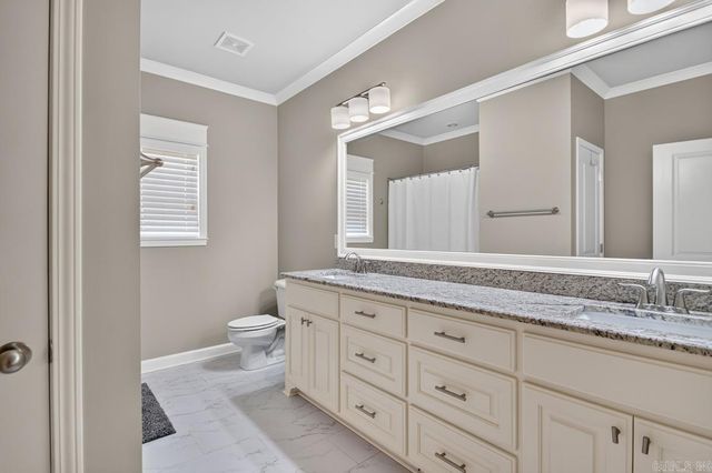 9016 Naples Cove, Benton, AR 72019