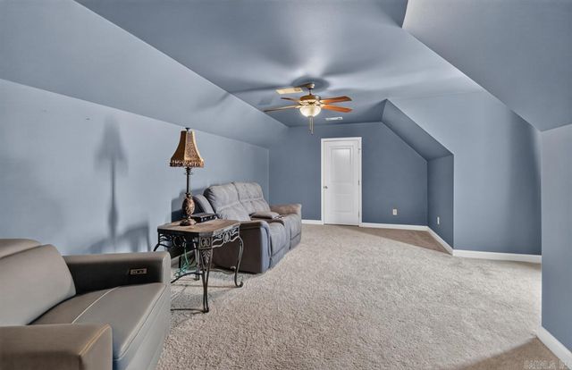 9016 Naples Cove, Benton, AR 72019