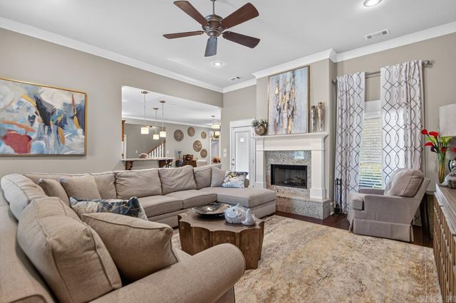 9016 Naples Cove, Benton, AR 72019