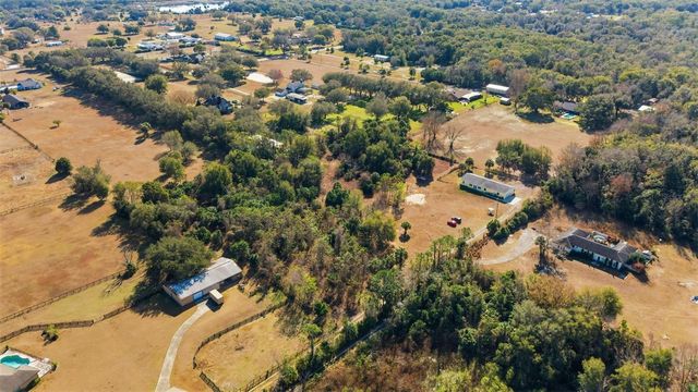 505 W OSCEOLA ROAD, Geneva, FL 32732