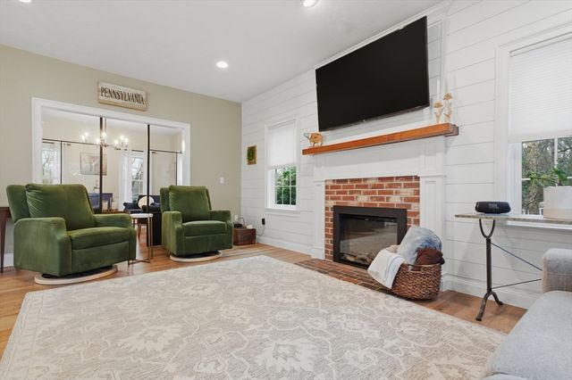 79 Marshall Street, Holliston, MA 01746