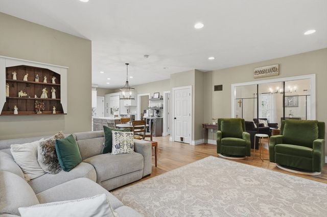 79 Marshall Street, Holliston, MA 01746