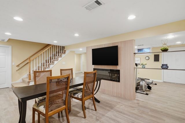 79 Marshall Street, Holliston, MA 01746