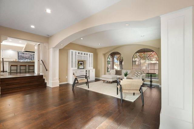 9205 Tanoan Drive NE, Albuquerque, NM 87111