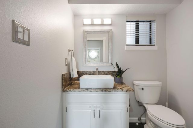 9205 Tanoan Drive NE, Albuquerque, NM 87111