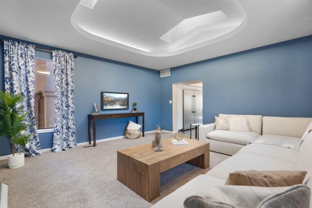 9205 Tanoan Drive NE, Albuquerque, NM 87111