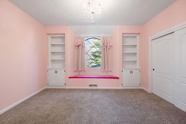 9205 Tanoan Drive NE, Albuquerque, NM 87111