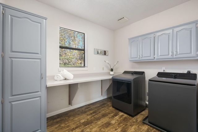 9205 Tanoan Drive NE, Albuquerque, NM 87111